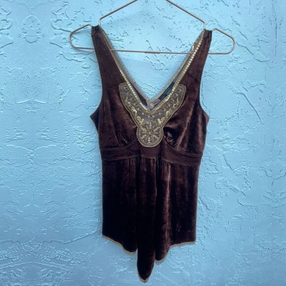 Express Womens Asymmetrical Gold Sequin Sleeveless Top Velvet Brown Sz XS - Picture 3 of 11